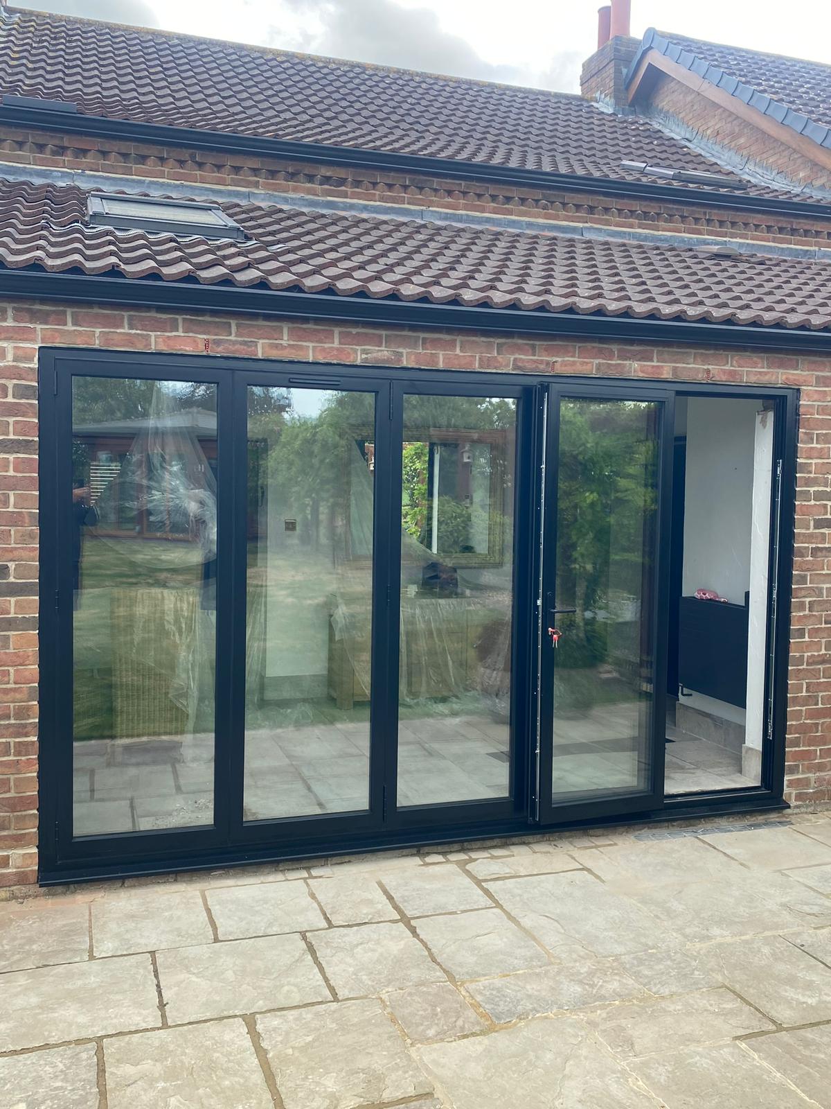 Aluminium 5 Door Bifold