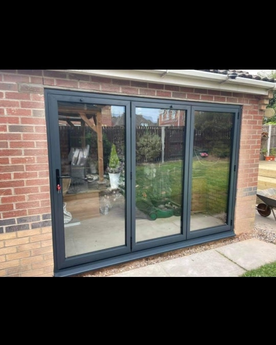 Aluminium 3 Door Bifold