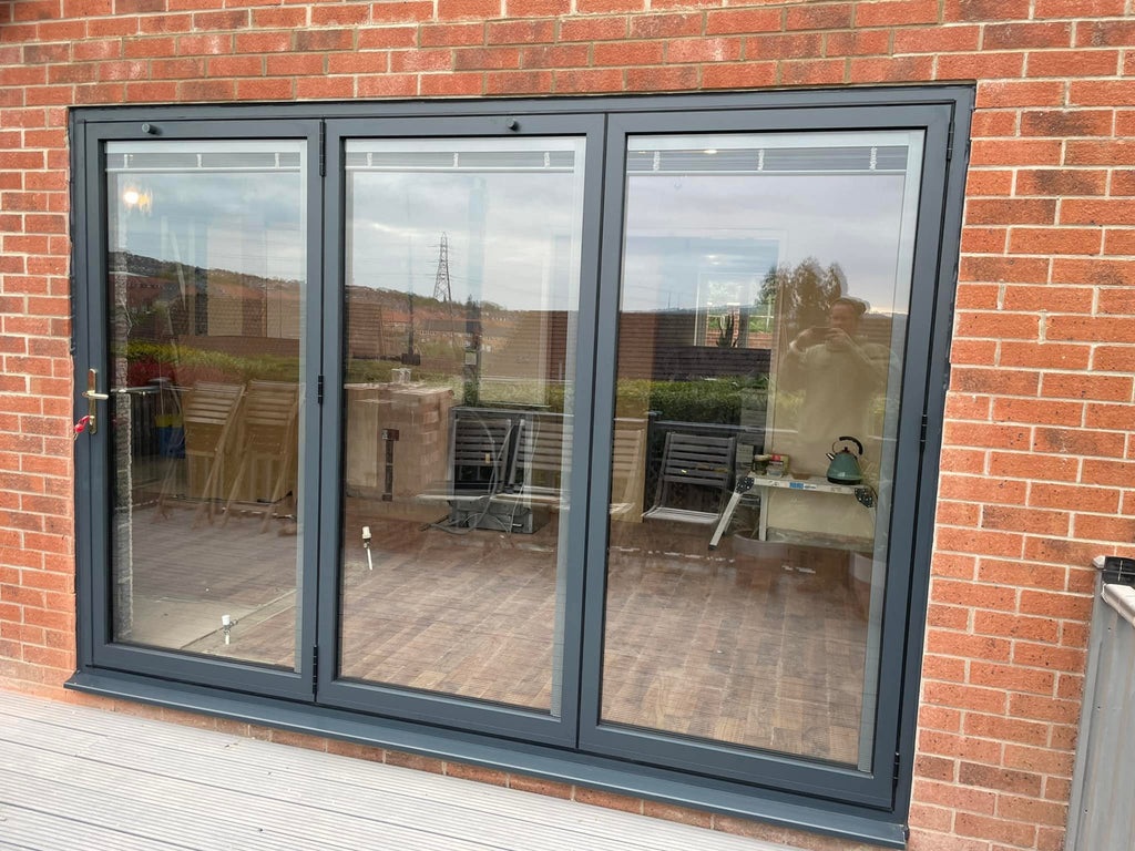 Aluminium 3 Door Bifold