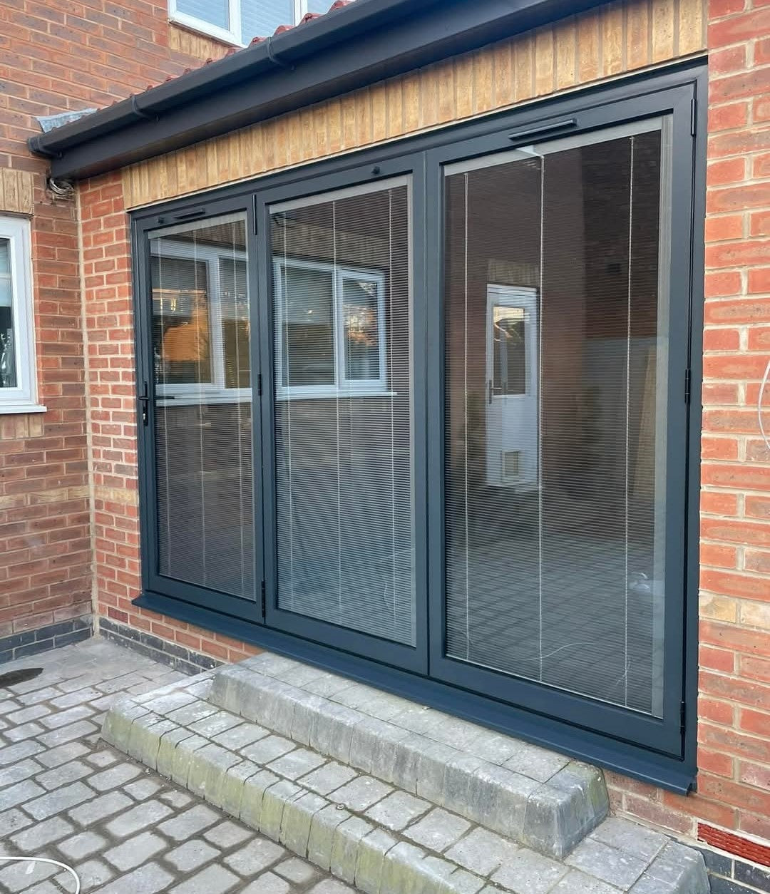 Aluminium 3 Door Bifold XL